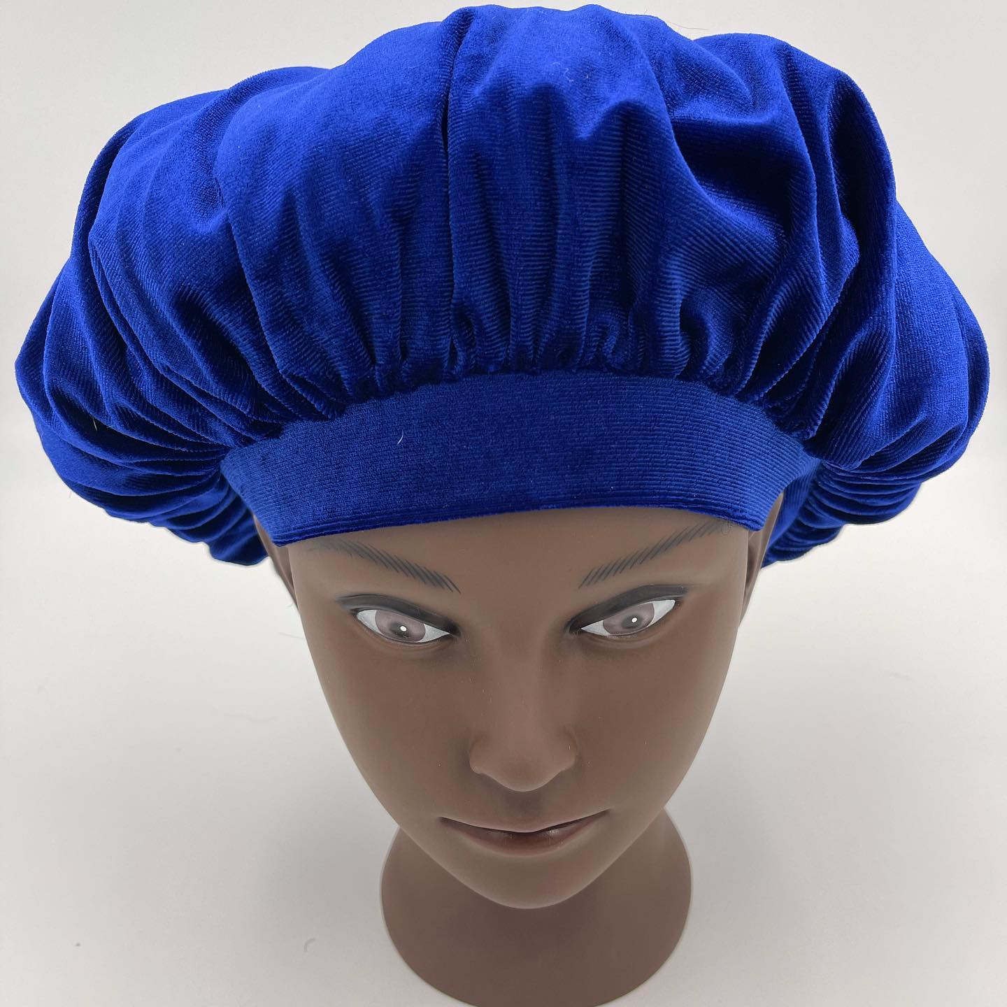 Velvet Bonnet